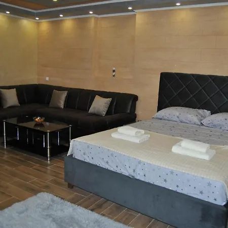 Garni Simke 3*